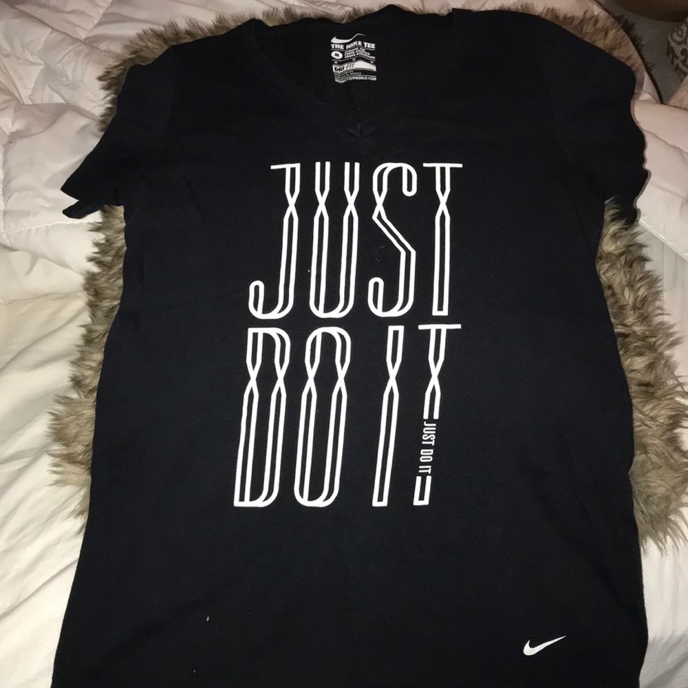 Nike V-Neck Cotton Tee